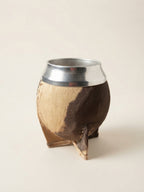 Mate de Calabaza Forrado en Cuero Crudo